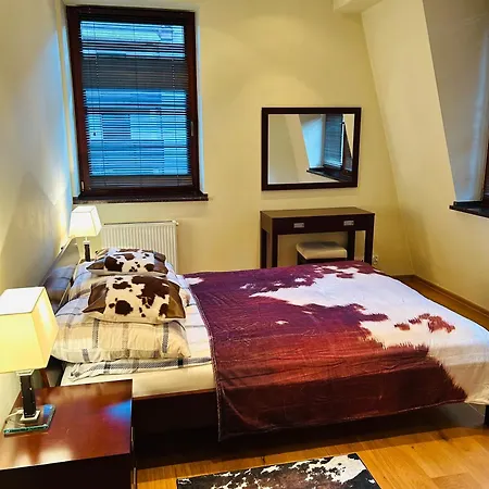 Josefina Apartment *